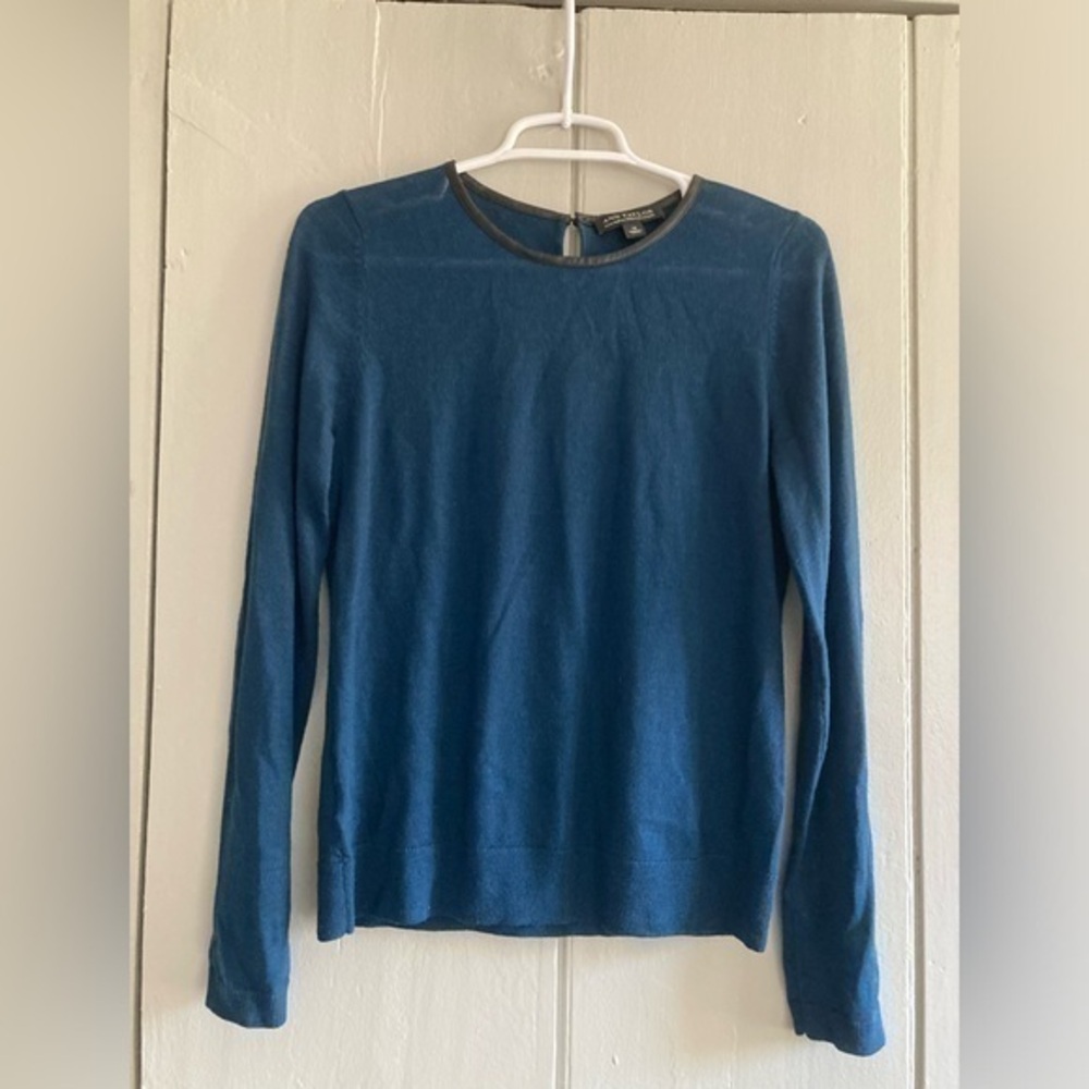 Ann Taylor 100% Italian Merino Wool Blue Black Trim Cardigan Sz S lightweight